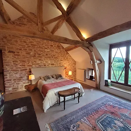 La Parenthese A Etrigny Bed & Breakfast Exterior photo
